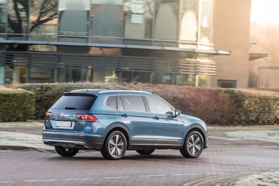  Volkswagen Tiguan Allspace 2018 года  (UK) (фото 35 из 40)